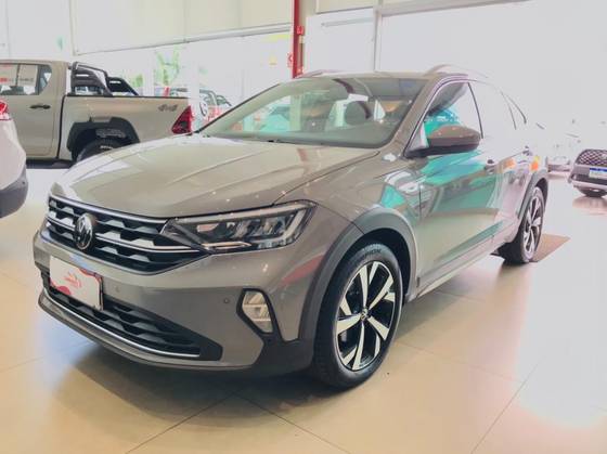 VOLKSWAGEN NIVUS 1.0 200 TSI TOTAL FLEX HIGHLINE AUTOMÁTICO